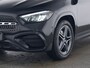 Mercedes-Benz GLA 250 e AMG Nightpakket Plug-In Hybride | Peper Red-zwart Leder | Keyless Go | 360 gr Camera | Sfeerverlichting | Stuur en Stoelverwarming | Inclusief 24 maanden Mercedes-Benz Certified garantie voor Europa.