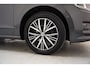 Volkswagen Golf 1.2 TSI Highline Allstar Aut. [ Navi Clima Stoelverwarming PDC v+a ]