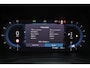 Volvo V60 B3 Essential Edition - Parkeercamera achter - Parkeersensoren voor & achter - Draadloze tel. lader - High Performance audio - Cruise control - Elektr. inklapbare trekhaak - 19' LMV
