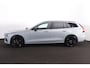 Volvo V60 B3 Essential Edition - Parkeercamera achter - Parkeersensoren voor & achter - Draadloze tel. lader - High Performance audio - Cruise control - Elektr. inklapbare trekhaak - 19' LMV