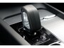 Volvo XC60 T6 Automaat Plus Dark | 360 Graden Camera | Trekhaak | Parkeersensoren | Verwarmbare Voor- En Achterstoelen | Apple Carplay/Android Auto | Navigatiesysteem | Panoramadak | Electronic Climate Control | Draadloze Telefoonlader | Rijstrooksensor Met Correctie | Verwarmbaar Stuurwiel | Keyless Entry