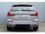 Volvo XC60 T6 Automaat Plus Dark | 360 Graden Camera | Trekhaak | Parkeersensoren | Verwarmbare Voor- En Achterstoelen | Apple Carplay/Android Auto | Navigatiesysteem | Panoramadak | Electronic Climate Control | Draadloze Telefoonlader | Rijstrooksensor Met Correctie | Verwarmbaar Stuurwiel | Keyless Entry