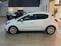 Opel Corsa 1.0 T. 120 Jaar Editie / Stuur- en voorruitverwarming