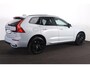 Volvo XC60 T8 Recharge AWD Plus Black Edition - Panorama/schuifdak - IntelliSafe Assist & Surround - 360º Camera - Harman/Kardon audio - Adaptieve LED koplampen - Verwarmde voorstoelen, stuur & achterbank - Parkeersensoren voor & achter - Elektr. bedienb. voorstoelen met geheugen - Head up display - Draadloze tel. lader - Extra getint glas - Elektr. inklapbare trekhaak - 21' LMV