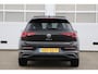 Volkswagen Golf 1.5 eHybrid 204pk Life Edition | SoH 100% | Trekhaak | Panoramadak | Navigatie | Achteruitrijcamera | Stoelverwarming