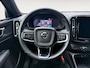Volvo XC40 Single Motor Extended Range Plus 82 kWh | Apple Carplay & Android Auto | Keyless Entree | Stuur/Stoel verwarming |