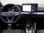Volkswagen Golf 1.5 eHybrid GTE 272 PK | DEMO | Automaat | Plug-In | Panoramaschuif-Kanteldak | Digitale Cockpit Pro | Stoelverwarming | Stuurwielverwarming | Navigatie | LED Matrix Koplampen | Keyless Access | 18 Inch Velgen | Sfeerverlichting