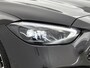Mercedes-Benz C-klasse Estate 180 AMG Nightpakket | Panoramadak | Trekhaak | Alarm | Dode Hoek Ass | CarPlay | Parkeerpakket met Camera | Inclusief 24 maanden Mercedes-Benz Certified garantie voor Europa.