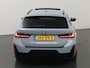 BMW 3-Serie Touring 330e | M-Pakket | Panoramadak | HUD | Curved Display | Sportstoelen | Adaptieve Cruise Control | Ele. verstelbare stoelen + Geheugen | Camera | DAB | Apple CarPlay/Android Auto | LED |
