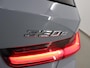 BMW 3-Serie Touring 330e | M-Pakket | Panoramadak | HUD | Curved Display | Sportstoelen | Adaptieve Cruise Control | Ele. verstelbare stoelen + Geheugen | Camera | DAB | Apple CarPlay/Android Auto | LED |