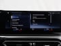 BMW 3-Serie Touring 330e | M-Pakket | Panoramadak | HUD | Curved Display | Sportstoelen | Adaptieve Cruise Control | Ele. verstelbare stoelen + Geheugen | Camera | DAB | Apple CarPlay/Android Auto | LED |
