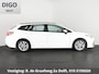 Toyota Corolla Touring Sports Hybrid 140 Business Luxury | Stuur-/Stoelverwarming | Parkeersensoren | Apple Carplay & AndriodAUTO | Navigatie