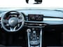 Alfa Romeo Tonale 1.3 280pk PHEV Ti | Navigatie | Camera | Automatische achterklep | Adaptive Cruise Control
