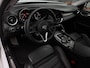 Alfa Romeo Giulia 2.0T 200PK Super Pano Leer Camera Apple-Carplay