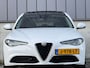 Alfa Romeo Giulia 2.0T 200PK Super Pano Leer Camera Apple-Carplay