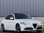 Alfa Romeo Giulia 2.0T 200PK Super Pano Leer Camera Apple-Carplay