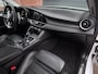 Alfa Romeo Giulia 2.0T 200PK Super Pano Leer Camera Apple-Carplay