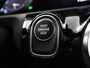 Mercedes-Benz A-klasse 250 e Business Line | AMG | Night | Panoramadak | Trekhaak | Rijassistentiepakket Plus | Sfeerverlichting | Stoelverwarming | Achteruitrijcamera |