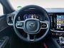 Volvo V60 2.0 T6 Plug-in hybrid AWD Plus Dark | Trekhaak | 360 graden camera | Verwarmde voorruit | Sportstoelen |