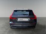 Volvo V60 2.0 T6 Plug-in hybrid AWD Plus Dark | Trekhaak | 360 graden camera | Verwarmde voorruit | Sportstoelen |