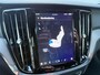 Volvo V60 2.0 T6 Plug-in hybrid AWD Plus Dark | Trekhaak | Verwarmde voorruit | 360 graden camera | Harman/Kardon |