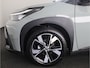 Toyota Aygo X Hybrid 115 pulse + Easy Pack | Keyless Entry | Parkeersensoren Voor en Achter || Draadloze Telefoonlader |