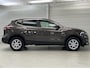 Nissan Qashqai 1.2 N-Connecta / Eerste Eigenaar / Herwers Onderhouden / Panoramadak / Trekhaak / Navigatie / 360 Graden Camera / Climate Control / Cruise Control /