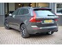 Volvo XC60 2.0 T8 AWD Inscription Pano|Luchtv|Trekh|19inch