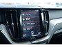 Volvo XC60 2.0 T8 AWD Inscription Pano|Luchtv|Trekh|19inch