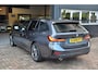 BMW 3-Serie Touring 320i Executive Edition, Hollands, NAP