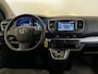 Toyota ProAce Electric L2 Extra Range Cool 75 kWh 9p Personen bus | Climate Control | Apple Carplay/Android Auto | Parkeer sensoren | Cruise Control | Bumpers in kleur