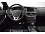 Volvo V40 T3 153pk AUT6 R-Design Polar+ Sport Trekhaak 1500kg/ Adapt. Cruise/ Pano/ Leer/ Stoelverw.