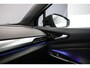 Volkswagen ID.4 Limited Edition 170pk Automaat Adaptive cruise control, Achteruitrijcamera, Navigatie, Stoelverwarming, Parkeersensoren, Stuurwiel verwarmd, App connect, LED koplampen