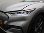 Ford Mustang Mach-E Extended RWD 98 kWh | Automaat | Navigatie | 360 Camera | Keyless | Stoel- Stuurverwarming | Cruise Control | Elektrische Achterklep | Bang & Olufsen | Apple Carplay | Android Auto | Lichtmetalen Velgen |