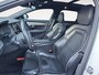 Volvo V90 2.0 B4 R-Design | Trekhaak | Panoramadak | 360 graden camera | Harman/Kardon |