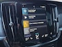 Volvo V90 2.0 B4 R-Design | Trekhaak | Panoramadak | 360 graden camera | Harman/Kardon |