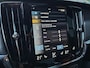 Volvo V90 2.0 B4 R-Design | Trekhaak | Panoramadak | 360 graden camera | Harman/Kardon |