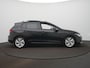 Volkswagen Golf 1.5 eHybrid Life Edition Automaat - Panoramaschuif-kanteldak - Apple Carplay/Android Auto - ACC - Camera - Sfeerverlichting