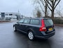 Volvo V70 2.4D Limited Edition NETTE AUTO RIJDT EN SCHAKELT GOED