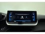 Peugeot 2008 1.2 PureTech 130pk Allure | Leer Pakket | Massage Stoelen | Elektrisch verstelbare bestuurdersstoel | Achteruitrij Camera | Trekhaak