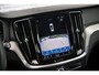Volvo V60 2.0 B3 Plus Bright | Trekhaak | Adaptieve Cruise Control | Google Navigatie | Lederen bekleding | Stoel- en stuurverwarming | Elektrisch verstalbare voorstoelen |