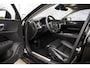 Volvo V60 2.0 B3 Plus Bright | Trekhaak | Adaptieve Cruise Control | Google Navigatie | Lederen bekleding | Stoel- en stuurverwarming | Elektrisch verstalbare voorstoelen |