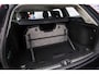Volvo V60 2.0 B3 Plus Bright | Trekhaak | Adaptieve Cruise Control | Google Navigatie | Lederen bekleding | Stoel- en stuurverwarming | Elektrisch verstalbare voorstoelen |