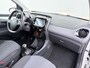 Peugeot 108 1.0 e-VTi Allure TOP! | Elektrisch vouwdak | Camera achter | Automatische Airco | Keyless start | Navigatie via Apple Carplay