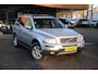 Volvo XC90 3.2 Momentum 7-Zits Carplay Schuifdak Xenon Treeplanken Trekhaak