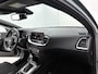 Kia ProCeed 1.5 T-GDI GT-Line (PANORAMADAK, STOEL-/STUURVERWARMING, NAVIGATIE, CAMERA)