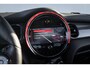MINI Cooper 1.5 Classic Panoramadak | Camera | Cruise | Leder bekleding