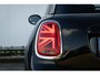 MINI Cooper 1.5 Classic Panoramadak | Camera | Cruise | Leder bekleding