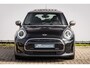 MINI Cooper 1.5 Classic Panoramadak | Camera | Cruise | Leder bekleding