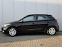 Hyundai i20 1.2 HP i-Motion Comfort / Navigatie / Cruise Control / Climate Control / All season banden / Trekhaak /